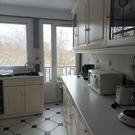 Joli Appartement Type 5 En Centre Ville Châteauroux Exterior foto